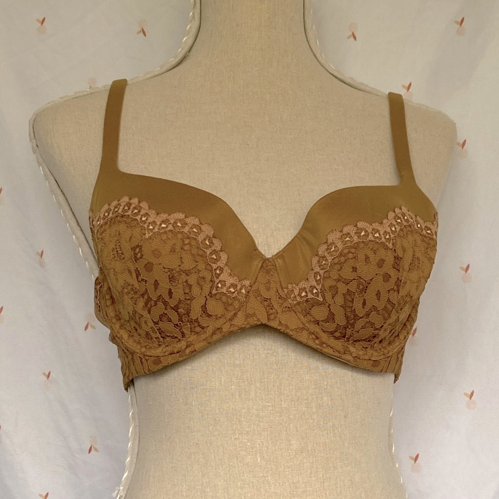 Victoria’s secret bra